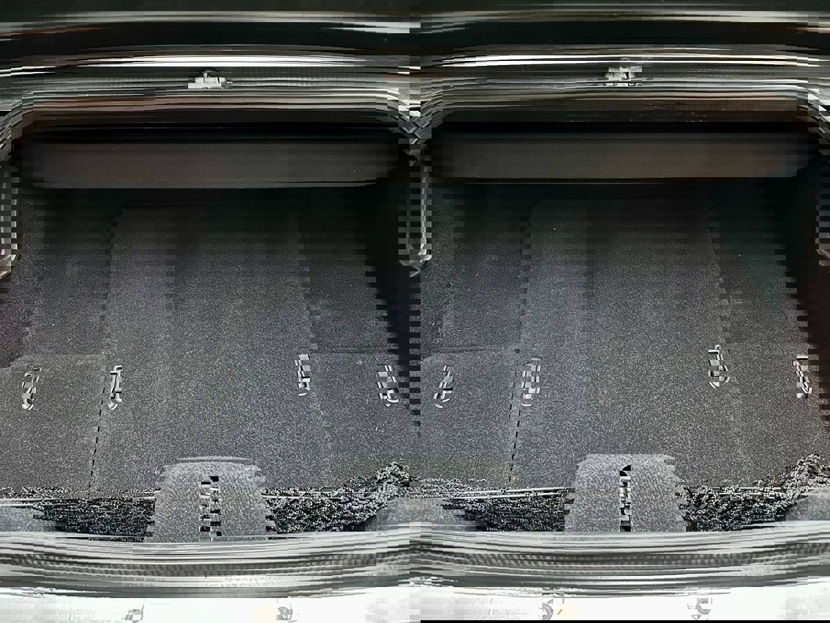 Used 2001 Chevrolet Corvette Convertible w/ Preferred Equipment Group2 image 24