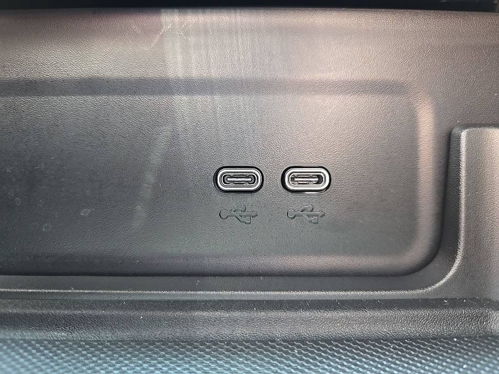 Used 2026 GMC Sierra EV Denali AWD/4WD image 33