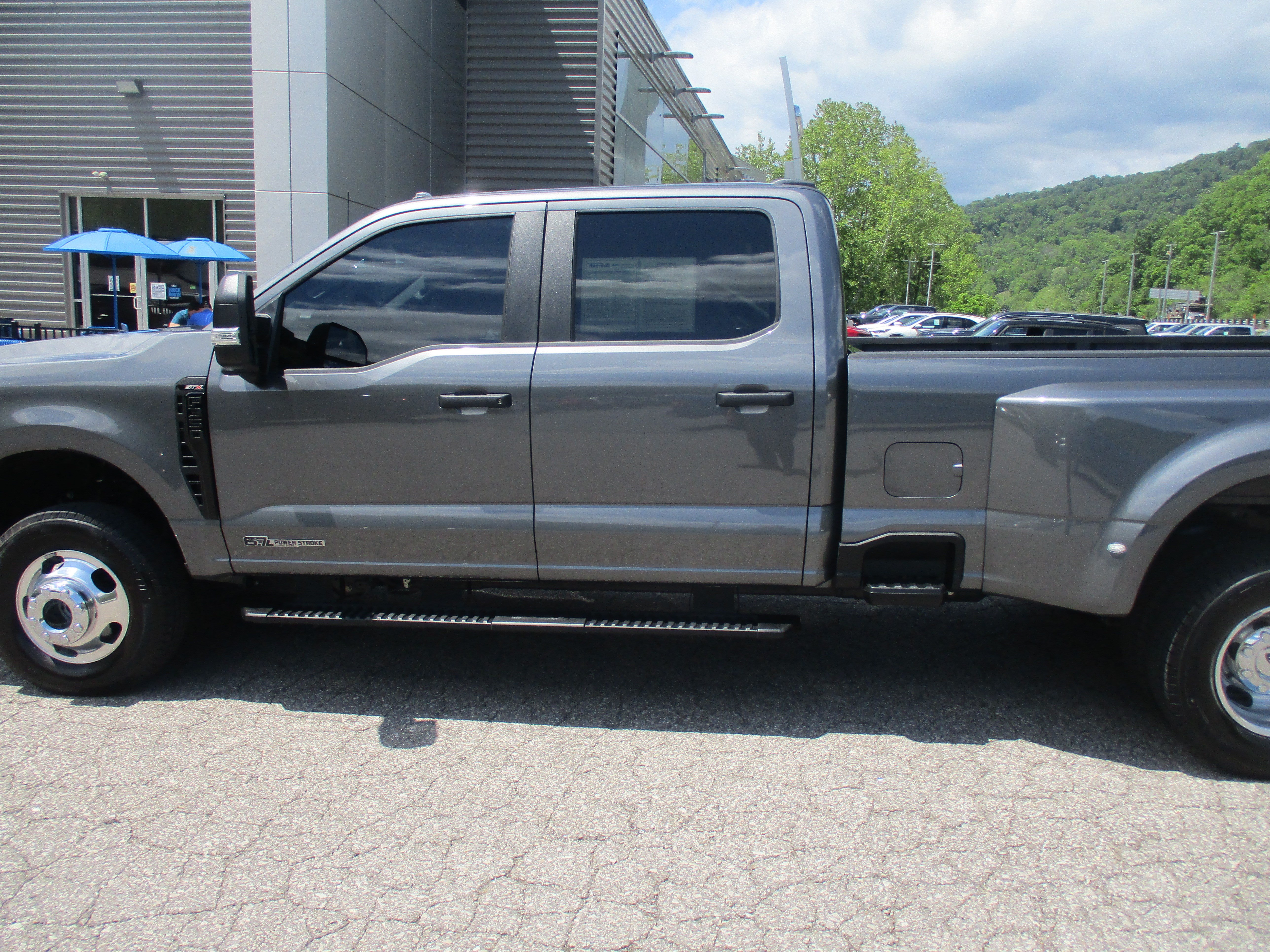 Used 2026 Ford F350 XL w/ STX Appearance Package AWD/4WD image 7