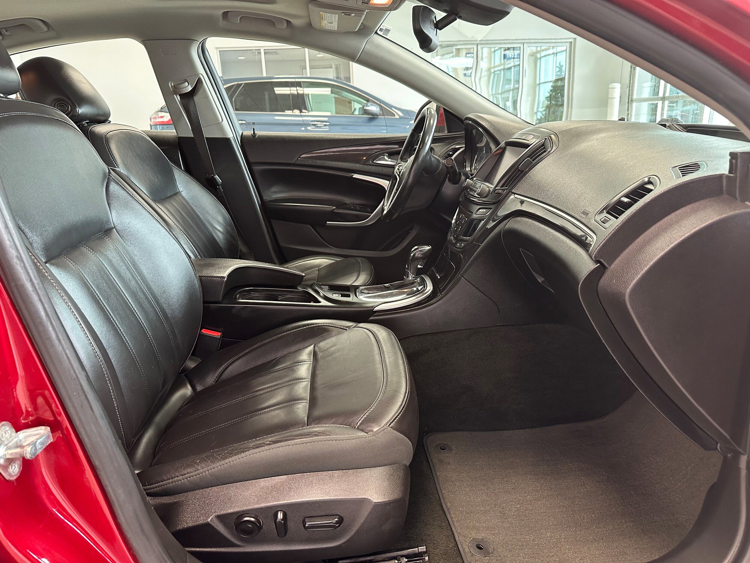 Used 2014 Buick Regal Premium w/ Driver Confidence Package #1 FWD image 14