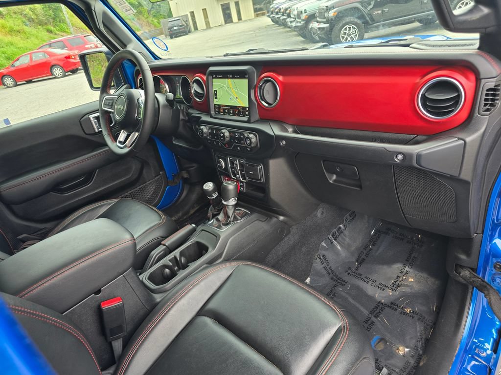 Used 2023 Jeep Gladiator Rubicon w/ Cold Weather Group AWD/4WD image 28
