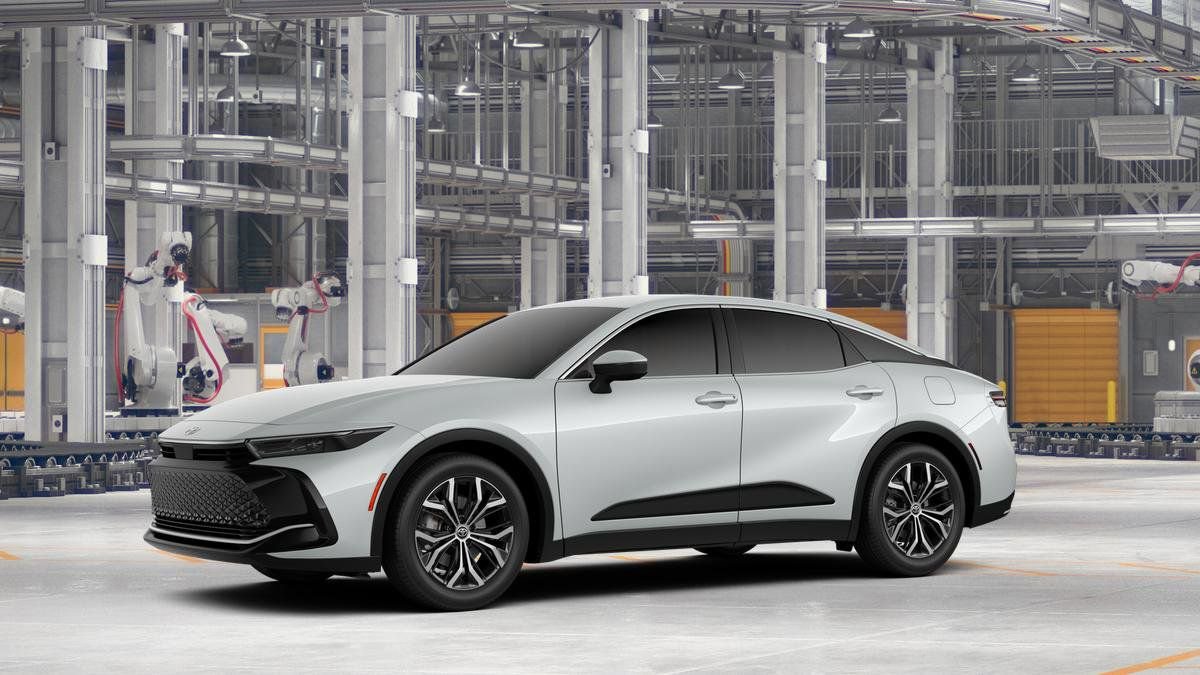 New 2026 Toyota Crown XLE AWD/4WD image 2
