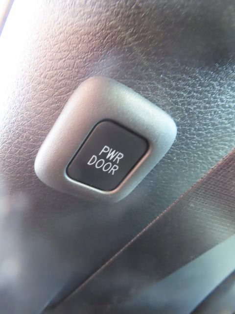 Used 2024 Toyota Sienna XSE w/ XSE Premium Package AWD/4WD image 40