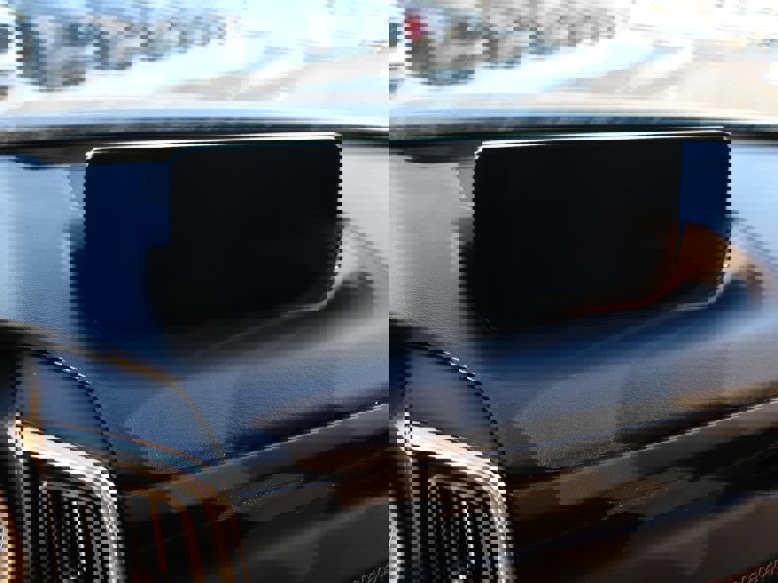 Certified 2025 MAZDA CX-50 2.5 Hybrid w/ Premium Plus Pkg image 13