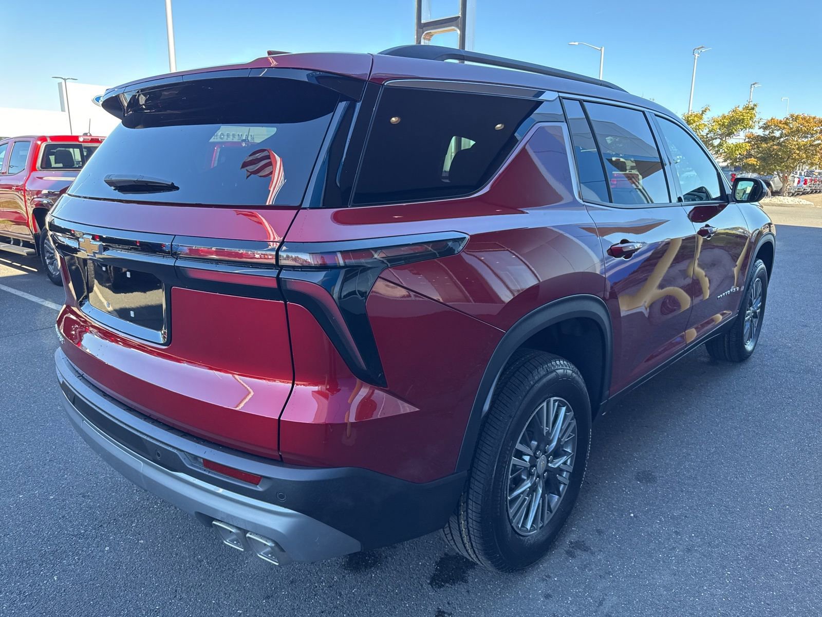 New 2026 Chevrolet Traverse LT w/ LPO, Floor Liner Package FWD image 6