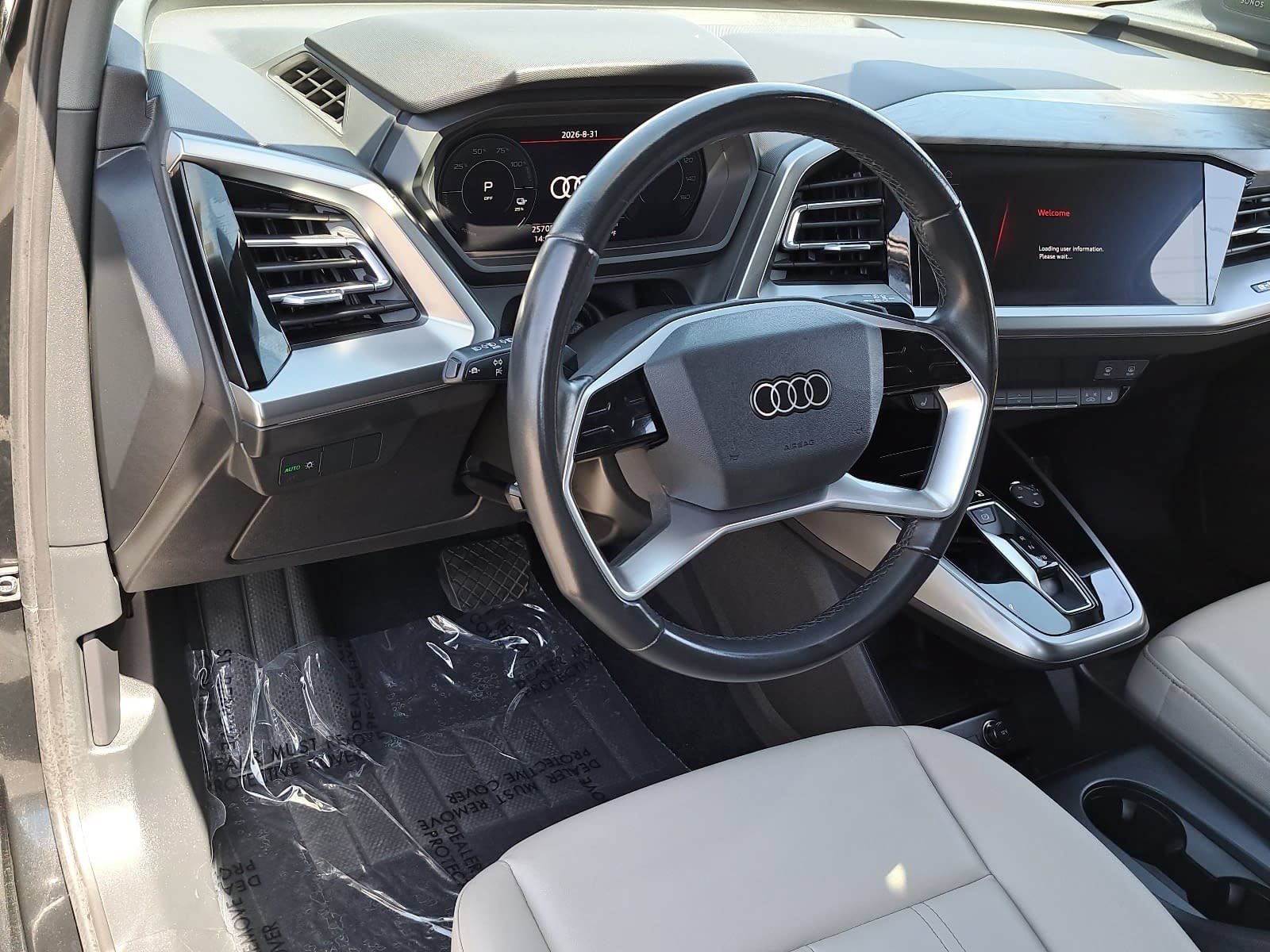 Used 2023 Audi Q4 e-tron Premium Plus w/ Premium Plus AWD/4WD image 17