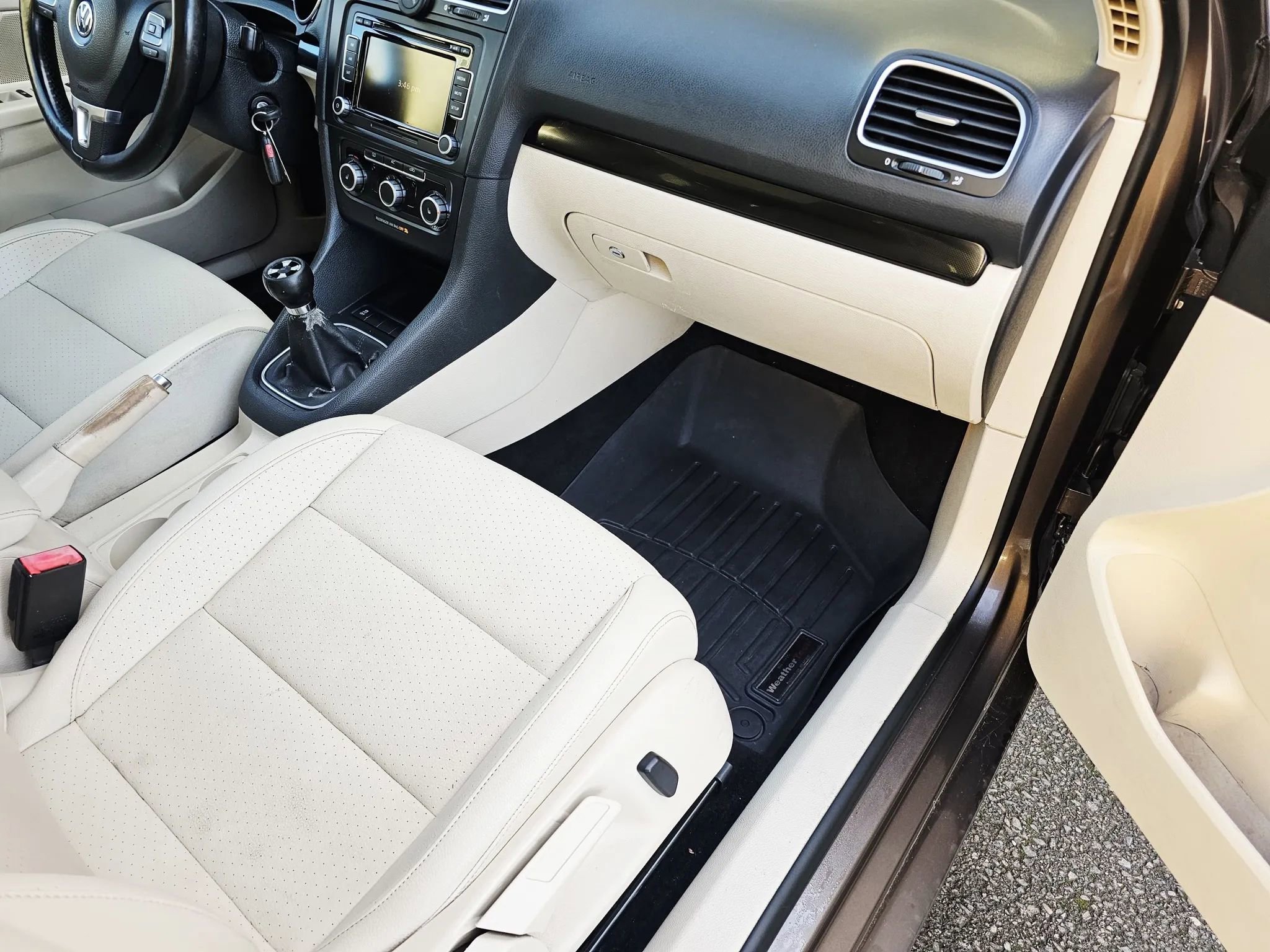 Used 2011 Volkswagen Jetta TDI image 11