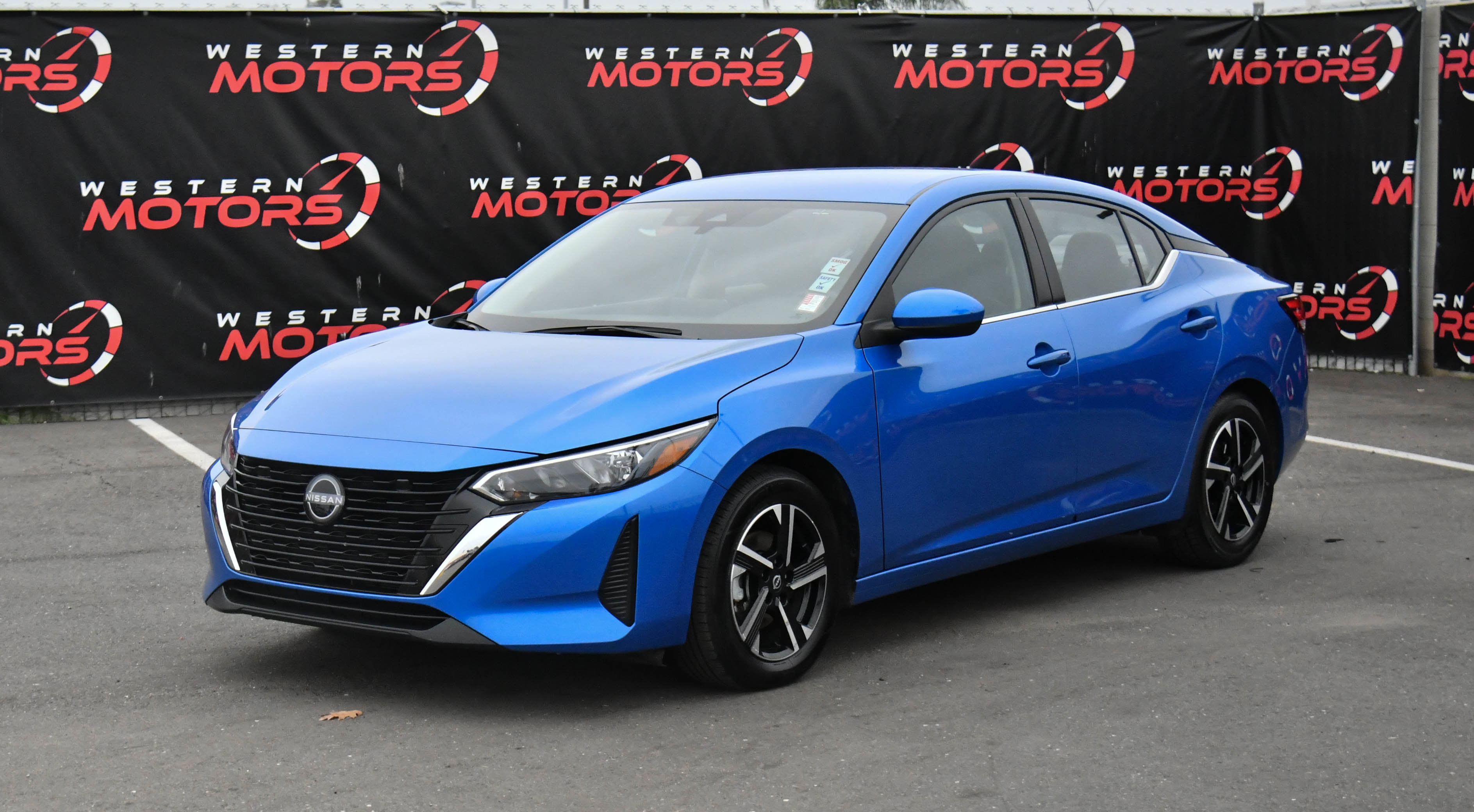 Used 2024 Nissan Sentra SV image 3