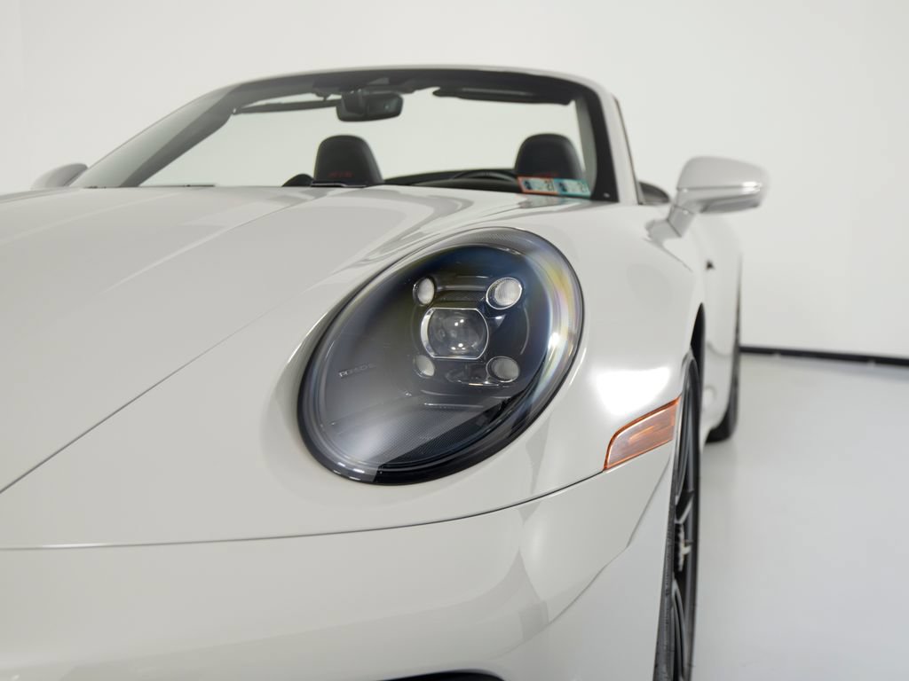 Certified 2022 Porsche 911 Carrera GTS RWD image 47