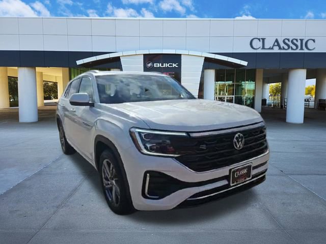 Used 2024 Volkswagen Atlas Cross Sport SEL R-Line image 2