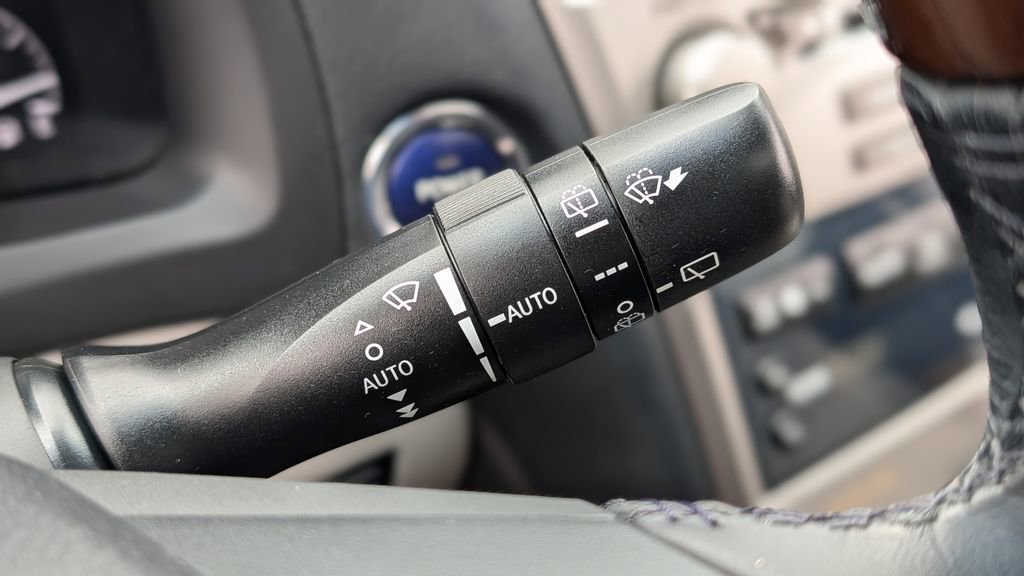 Used 2010 Lexus RX 450h AWD image 36