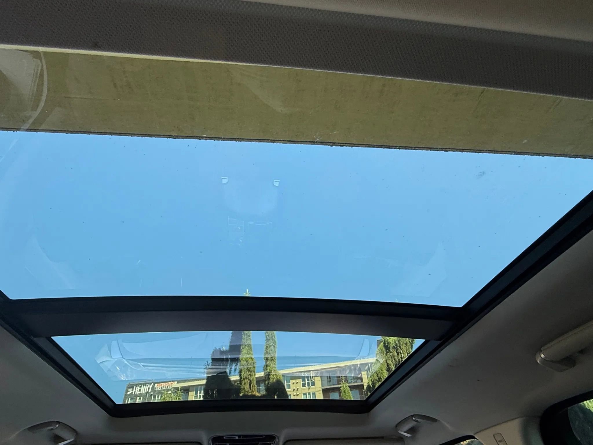 Used 2014 Land Rover Range Rover Supercharged image 13