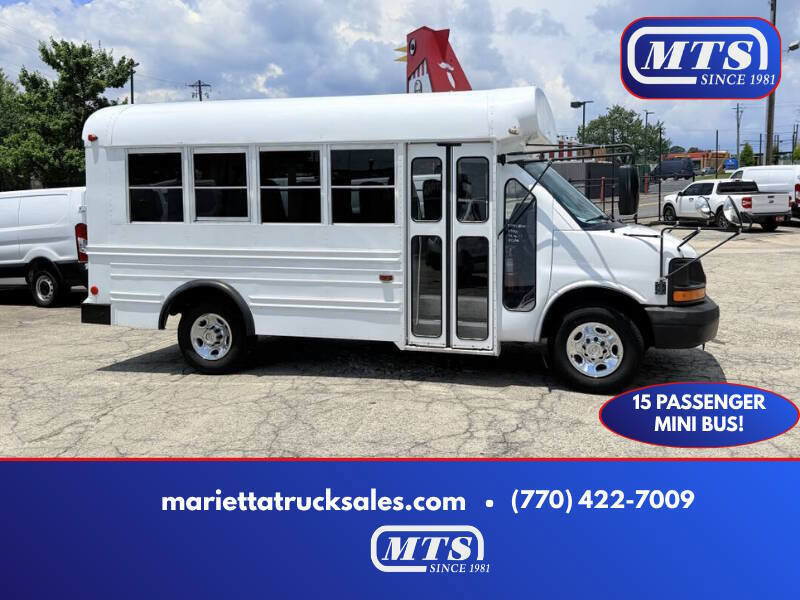 Used 2005 Chevrolet Express 3500 w/ School Bus Package RWD image 1