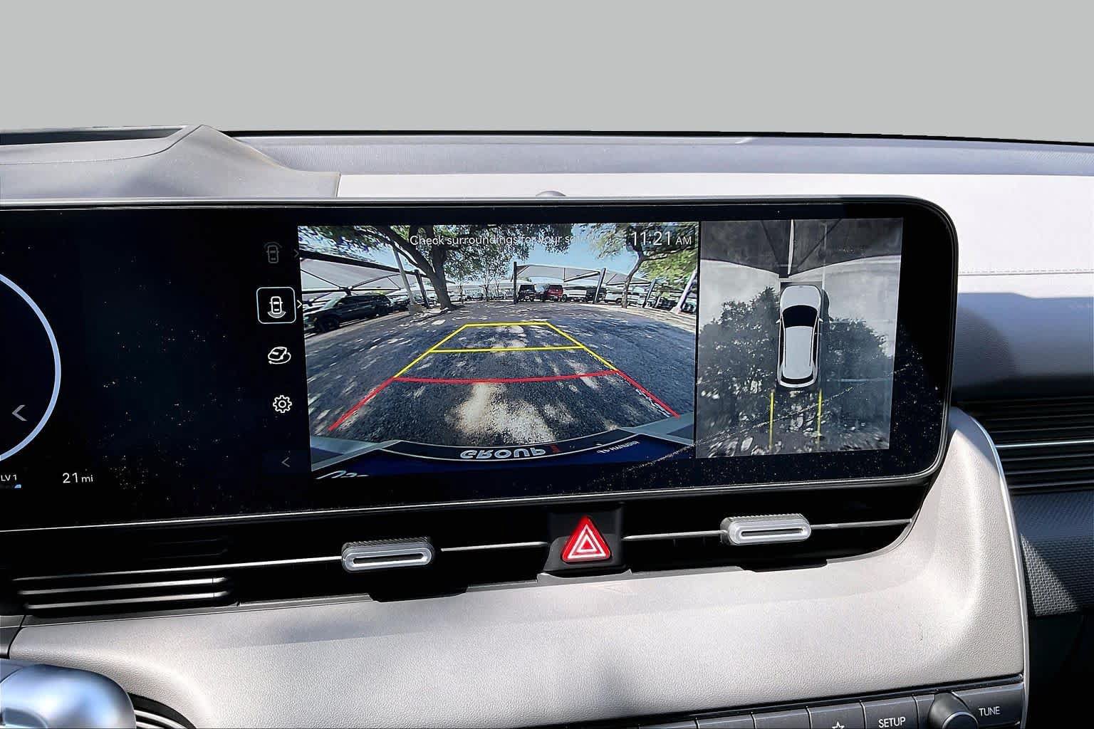 Certified 2025 Hyundai Ioniq 5 Limited AWD/4WD image 28
