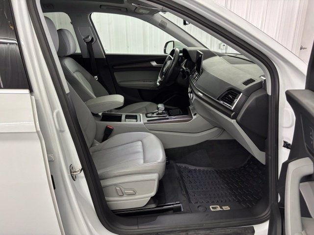 Used 2022 Audi Q5 2.0T Premium Plus AWD/4WD image 30