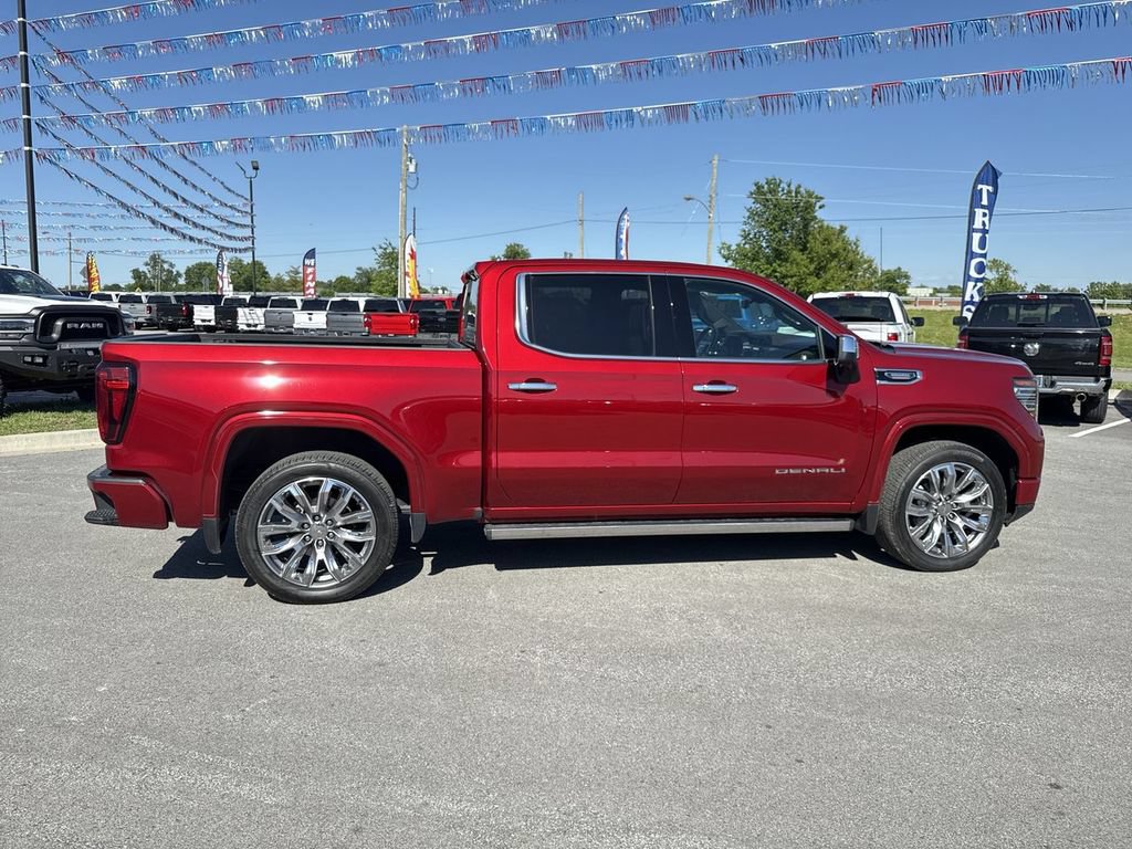 Used 2024 GMC Sierra 1500 Denali AWD/4WD image 14