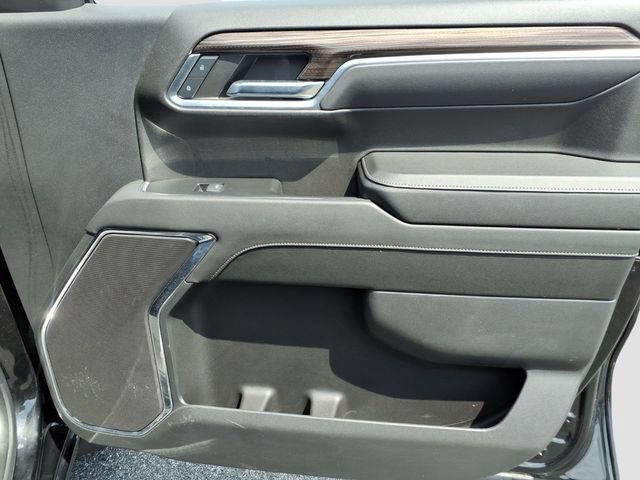 Used 2024 Chevrolet Silverado 1500 LT AWD/4WD image 19