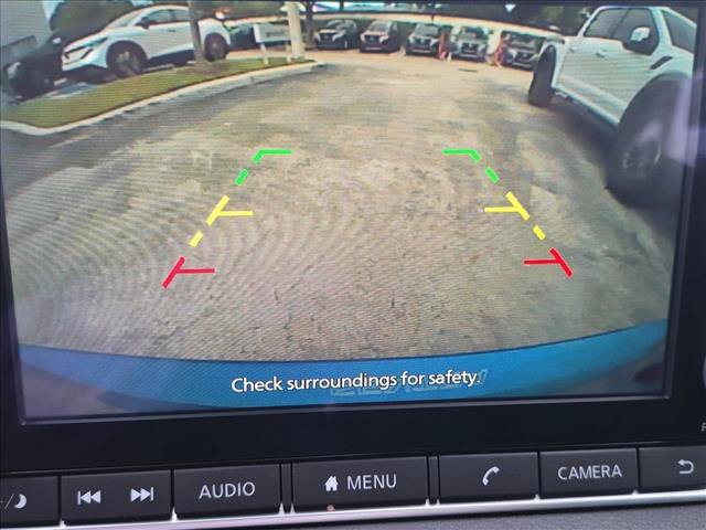 Used 2023 Nissan Sentra SV FWD image 13