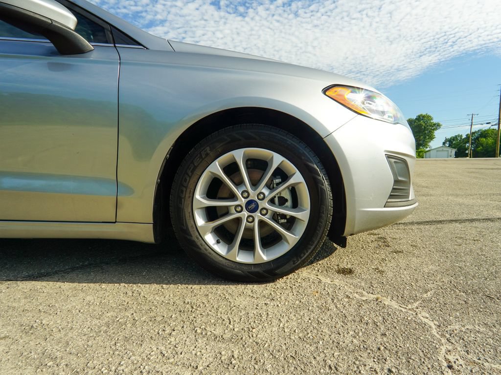 Used 2020 Ford Fusion SE FWD image 9