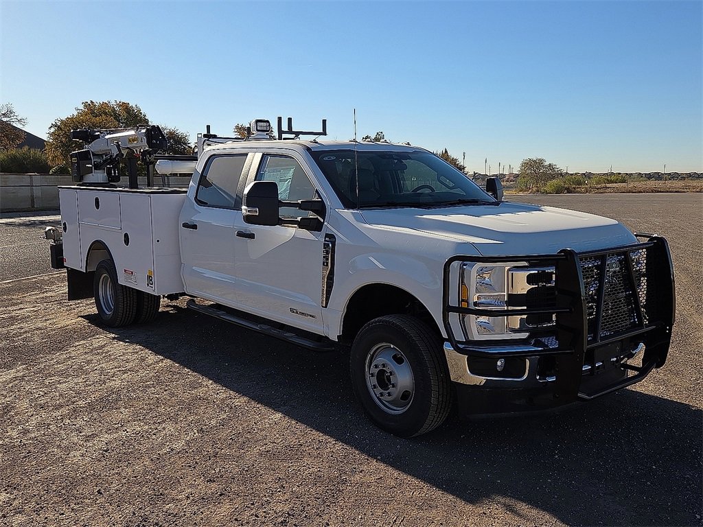 New 2025 Ford F350 XL w/ XL Chrome Package image 7