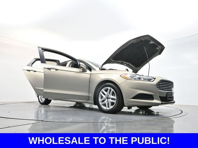 Used 2016 Ford Fusion SE FWD image 47