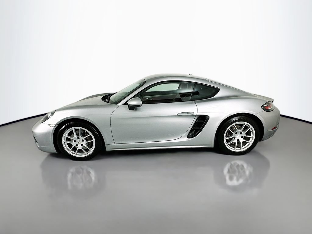 Used 2019 Porsche 718 Cayman RWD image 2