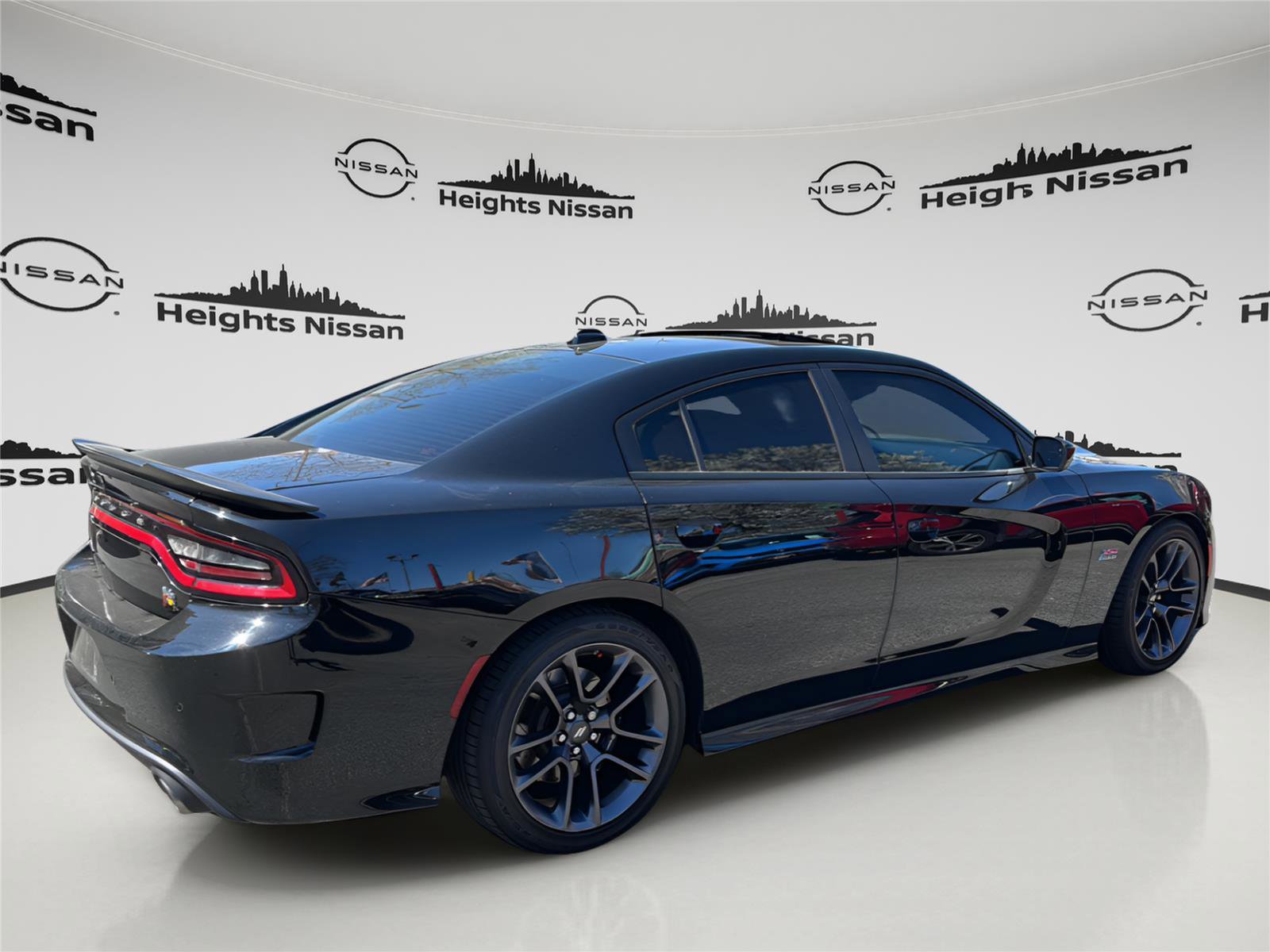 Used 2023 Dodge Charger Scat Pack w/ Plus Group RWD image 7