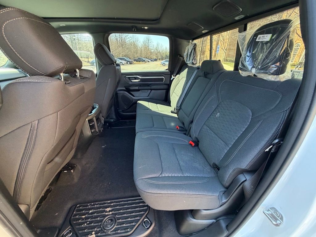 New 2026 RAM 1500 4x4 Crew Cab image 12