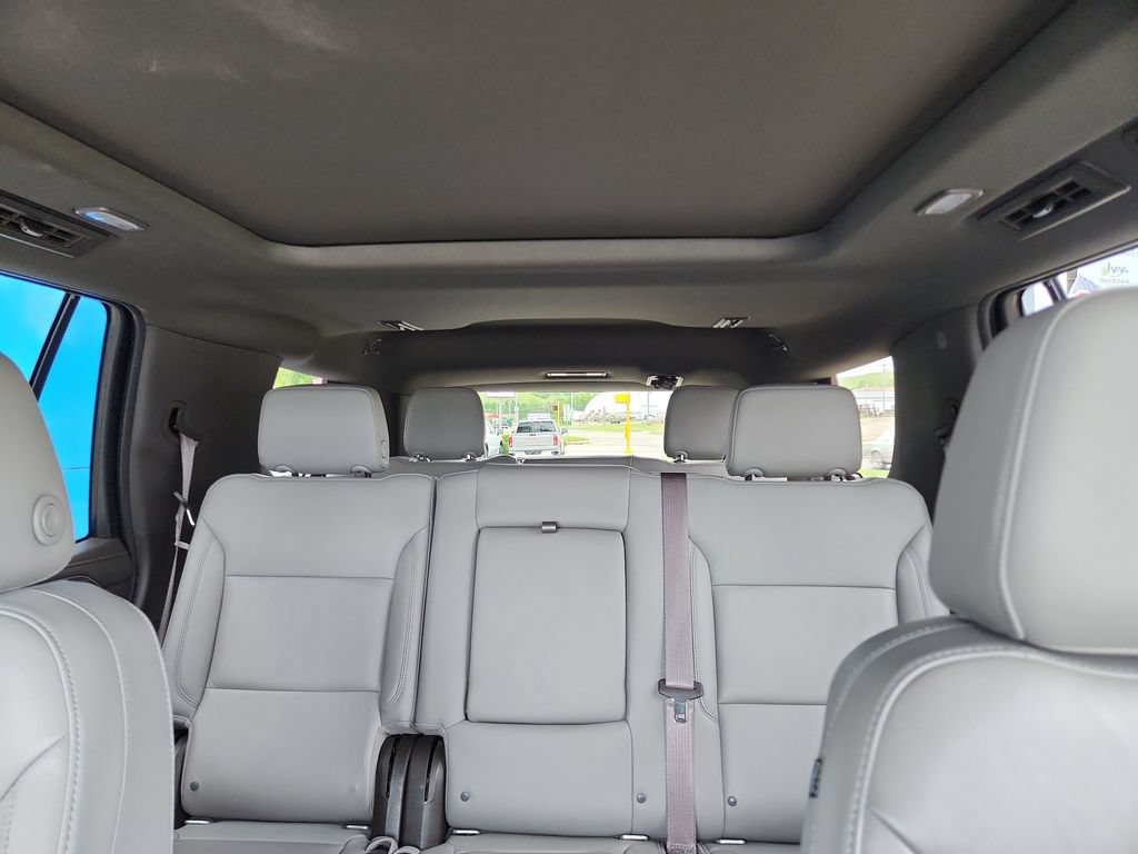 Certified 2021 Chevrolet Tahoe LT w/ LT Signature Package AWD/4WD image 36