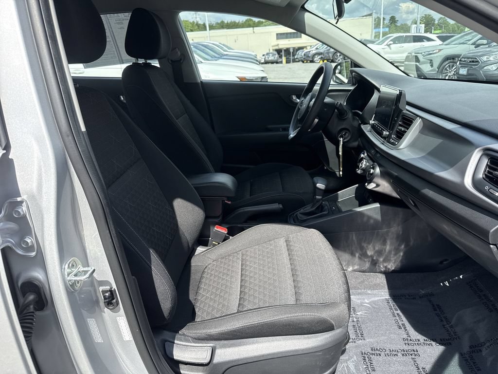 Used 2023 Kia Rio LX FWD image 25