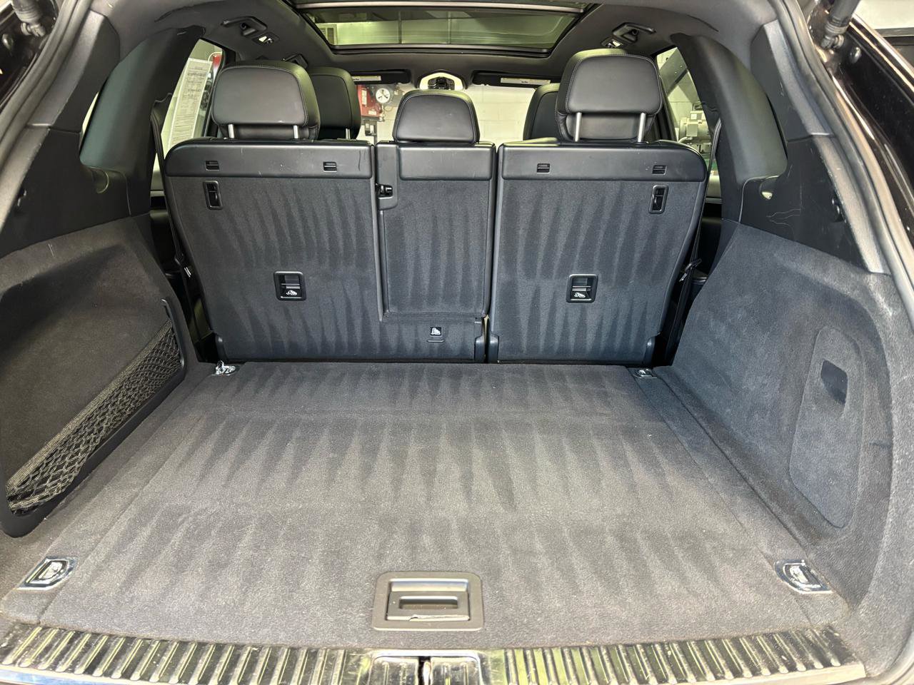 Used 2016 Porsche Cayenne AWD/4WD image 21
