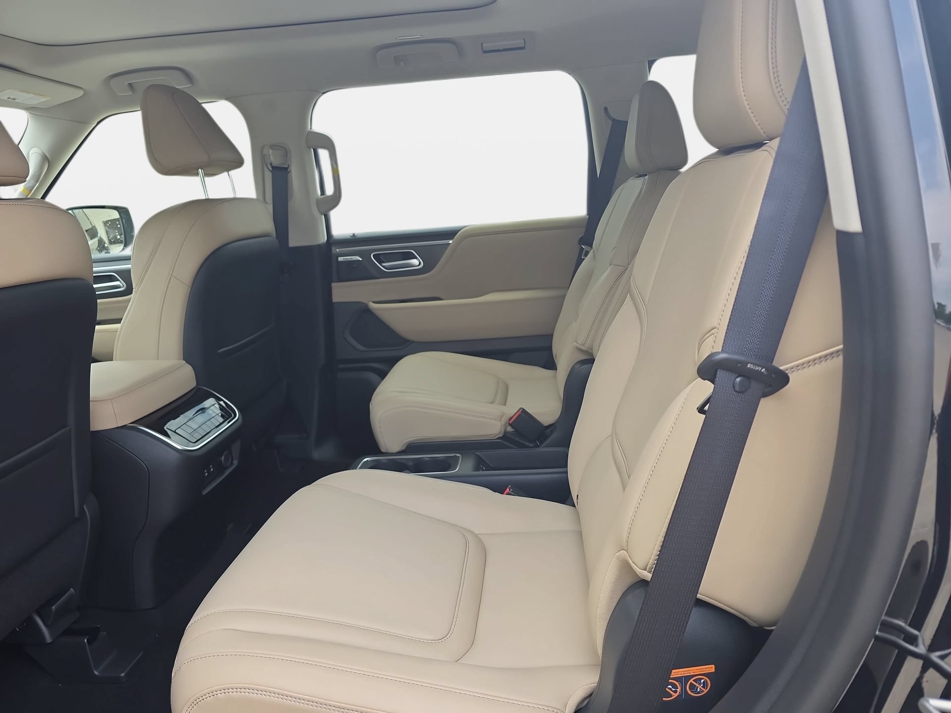 New 2026 INFINITI QX80 Pure w/ Cargo Package RWD image 14