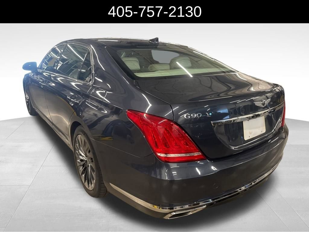 Used 2017 Genesis G90 3.3T Premium image 4