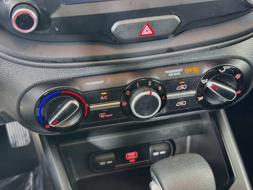 Used 2021 Kia Soul LX FWD image 15