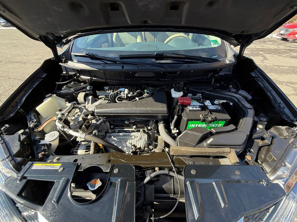 Used 2015 Nissan Rogue SL w/ SL Premium Package image 28