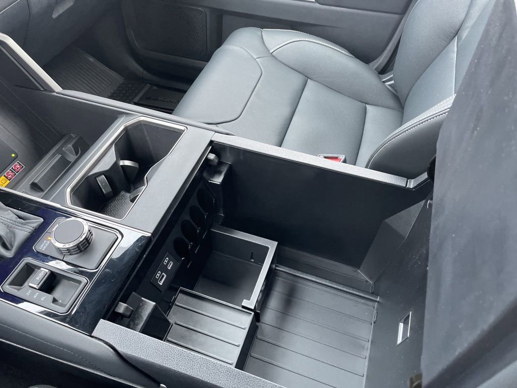 Certified 2026 Toyota Tundra Limited w/ Limited PVM Package image 29