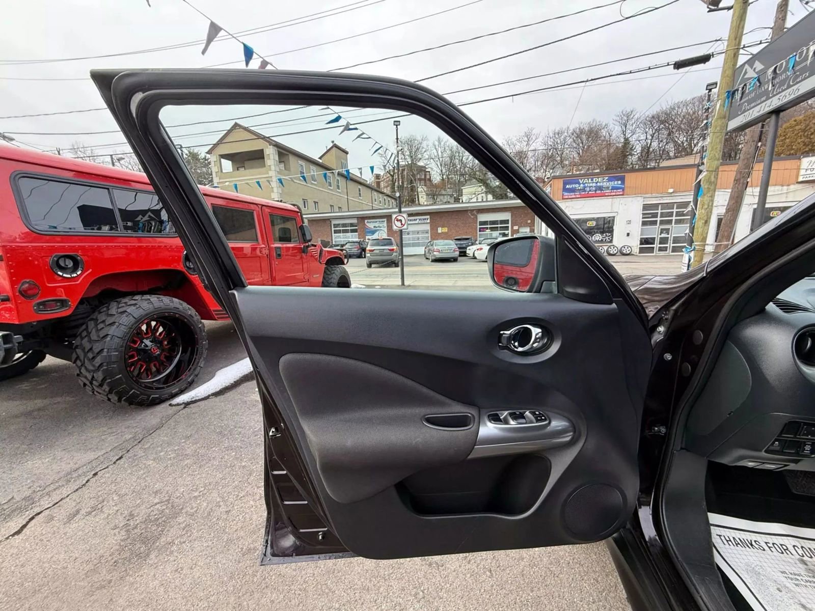 Used 2016 Nissan Juke SV w/ Cold Weather Package image 17