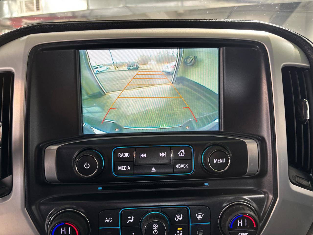 Used 2017 GMC Sierra 1500 SLE w/ SLE Value Package image 28