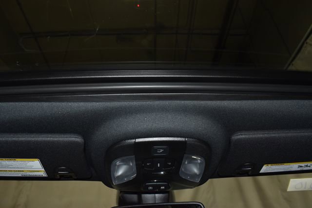 New 2026 Jeep Compass Latitude w/ Sun and Sound Group image 19