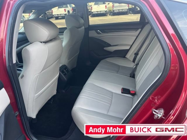Used 2018 Honda Accord Touring image 31