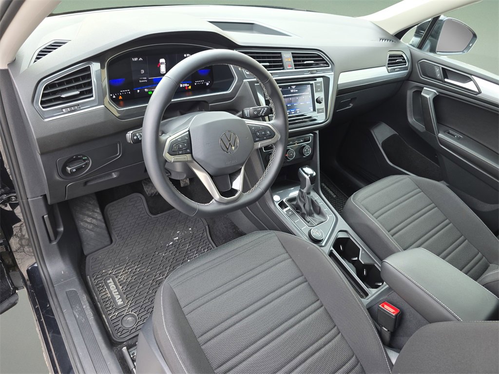 Used 2024 Volkswagen Tiguan S image 20