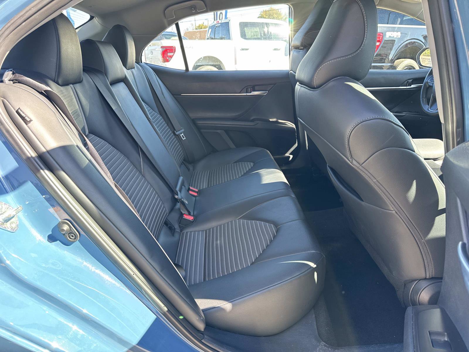 Used 2024 Toyota Camry SE image 7