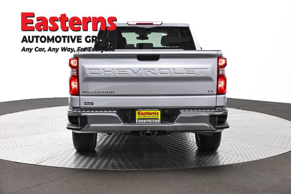 Used 2022 Chevrolet Silverado 1500 LT AWD/4WD image 6