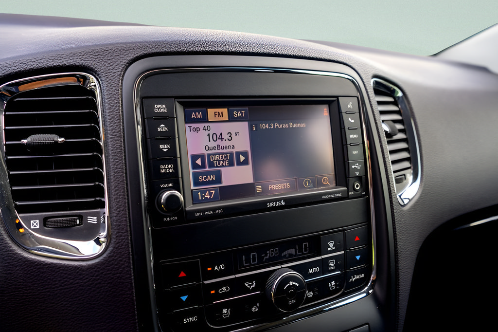 Used 2013 Dodge Durango Citadel w/ Technology Group AWD/4WD image 19