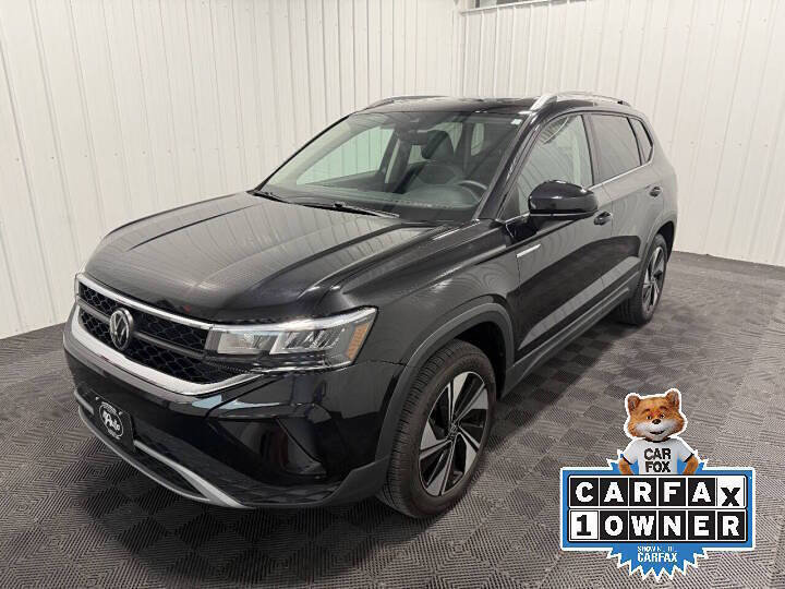 Used 2023 Volkswagen Taos SE w/ Panoramic Sunroof Package AWD/4WD video 1