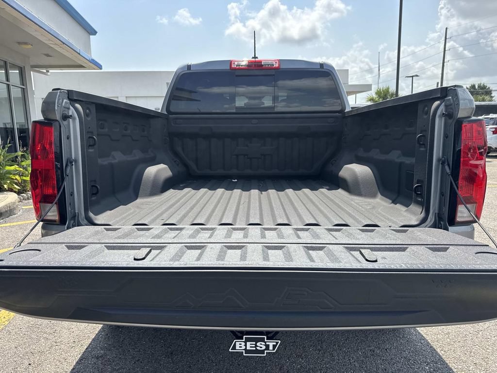 Used 2026 Chevrolet Colorado Trail Boss w/ LPO, Skid Plate Package AWD/4WD image 9