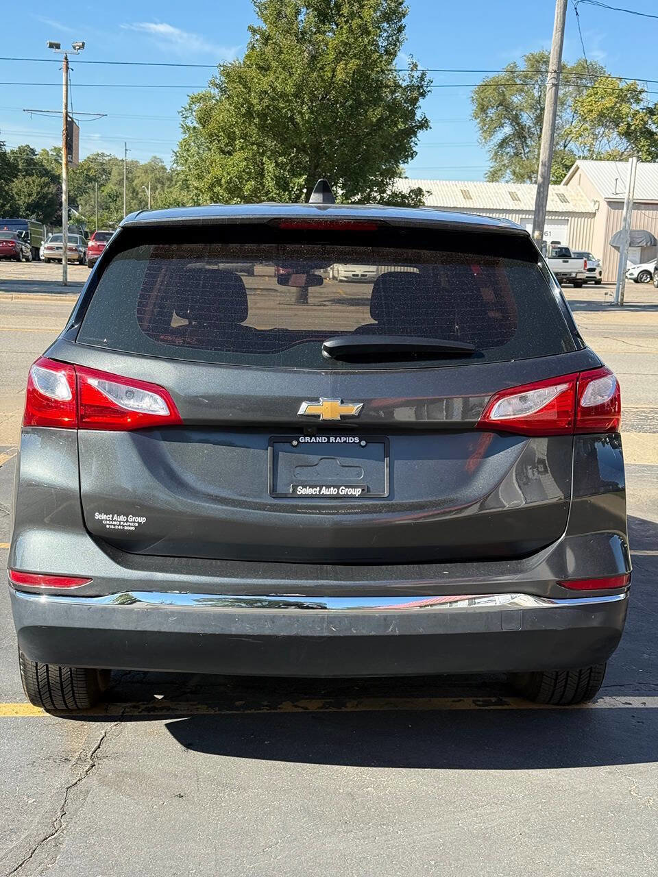 Used 2018 Chevrolet Equinox LS image 8