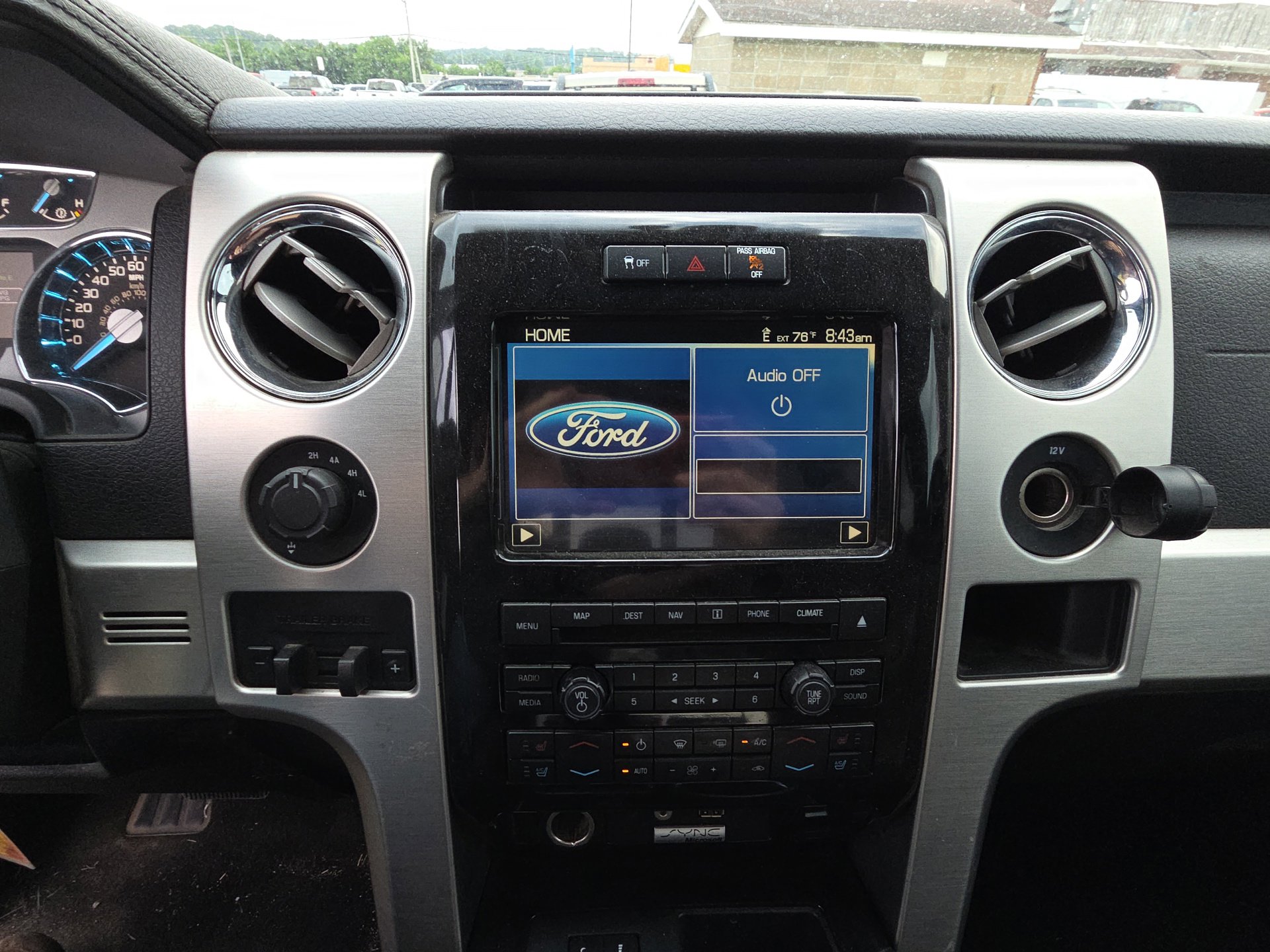 Used 2012 Ford F150 Platinum AWD/4WD image 11