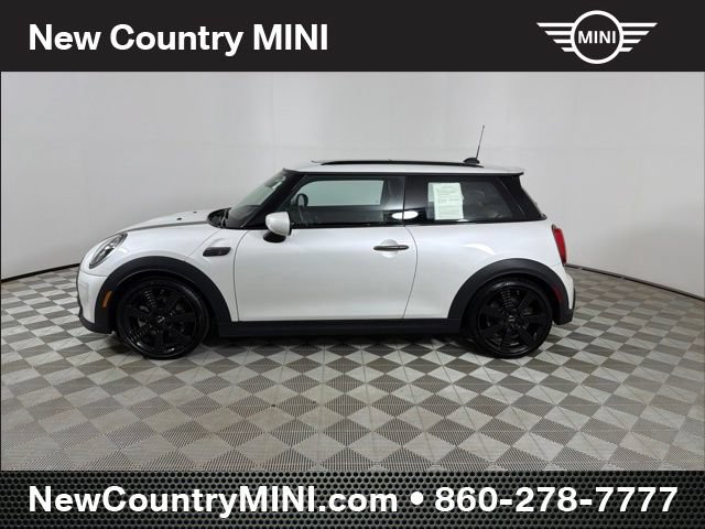 Certified 2024 MINI Cooper S w/ MINI Resolute Edition FWD image 4