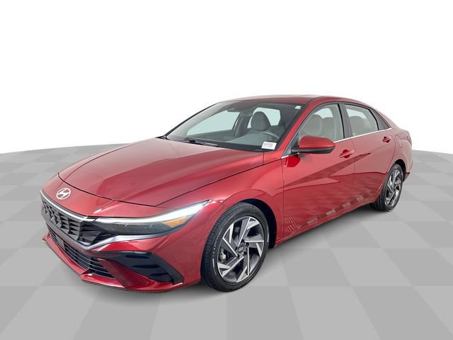 Used 2025 Hyundai Elantra SEL